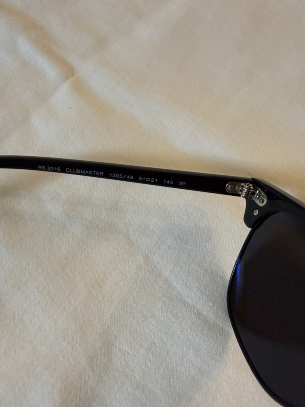 Ray-Ban Polarized Black Clubmaster Sunglasses with Black Case - Picture 2 of 2